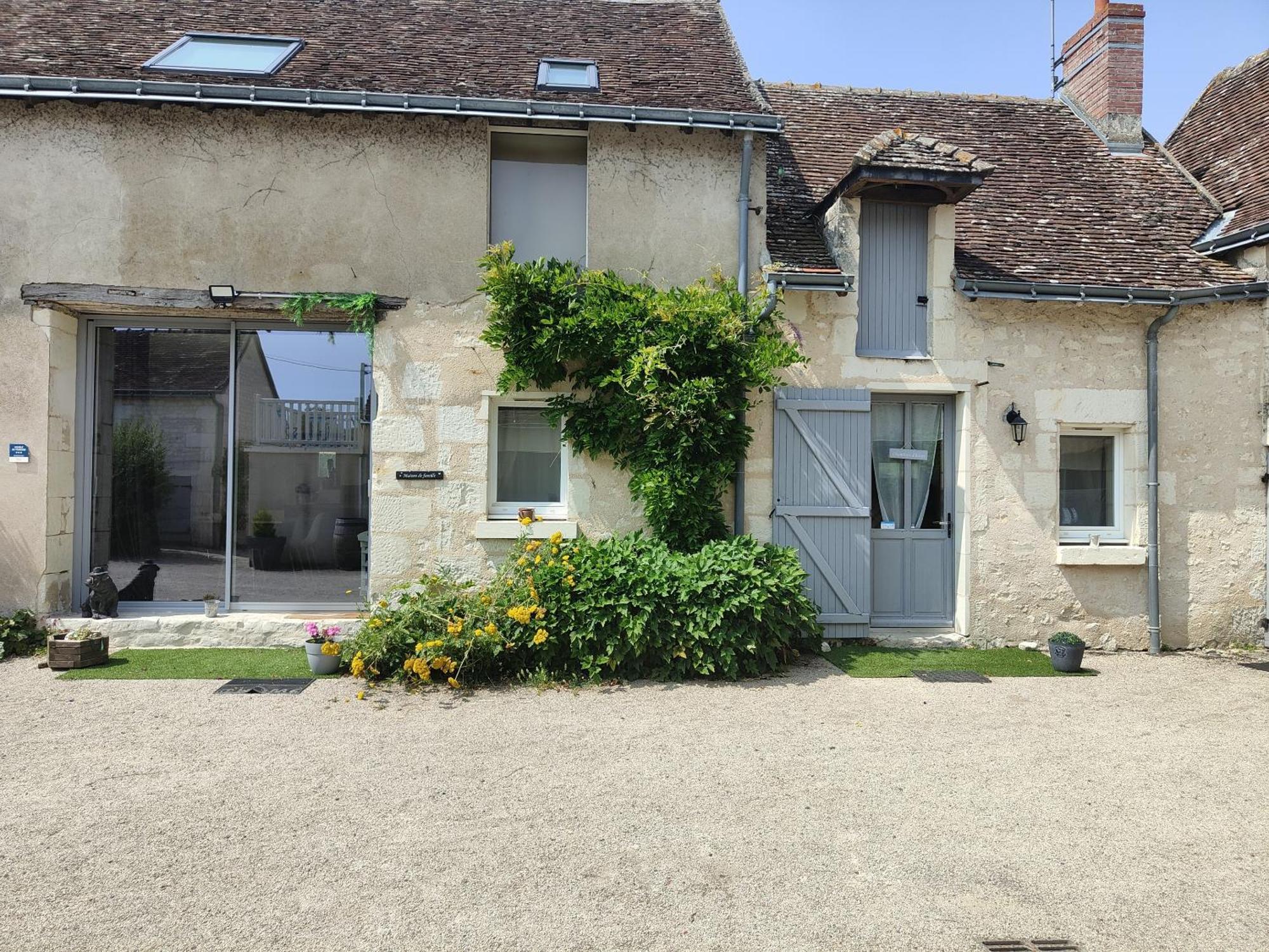 Gite Les Piraudieres Noyant-de-Touraine Room photo
